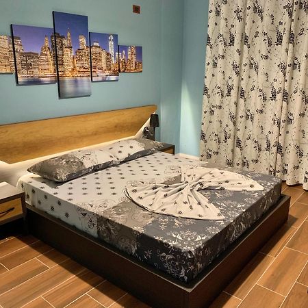 Eka Luxury Apartments ดูร์เรส ภายนอก รูปภาพ