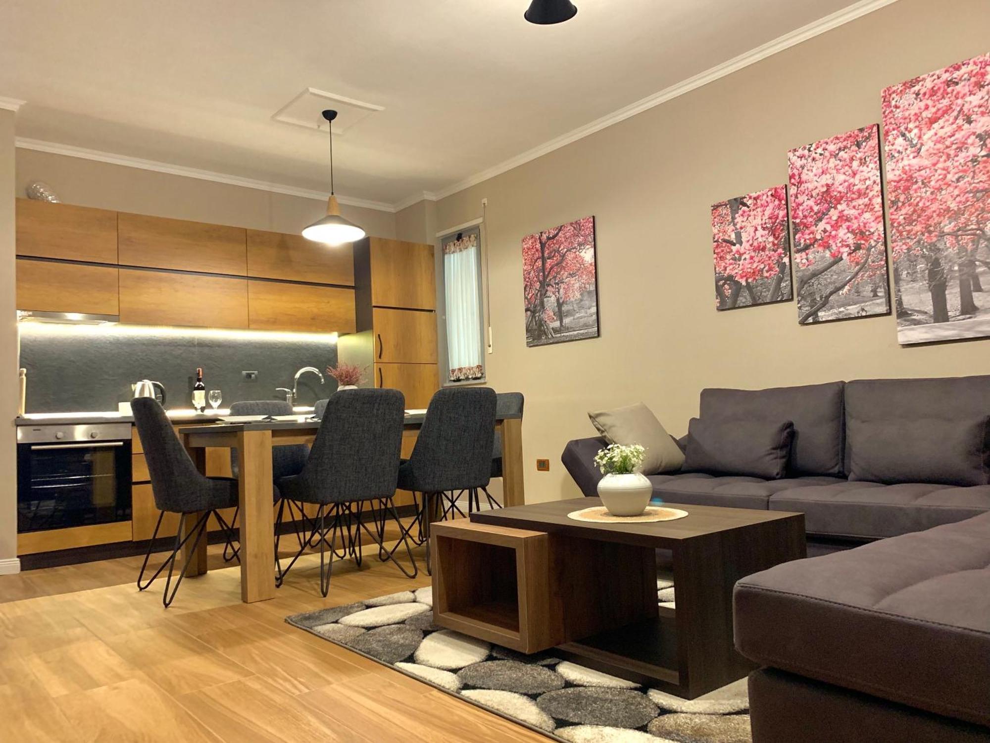 Eka Luxury Apartments ดูร์เรส ภายนอก รูปภาพ