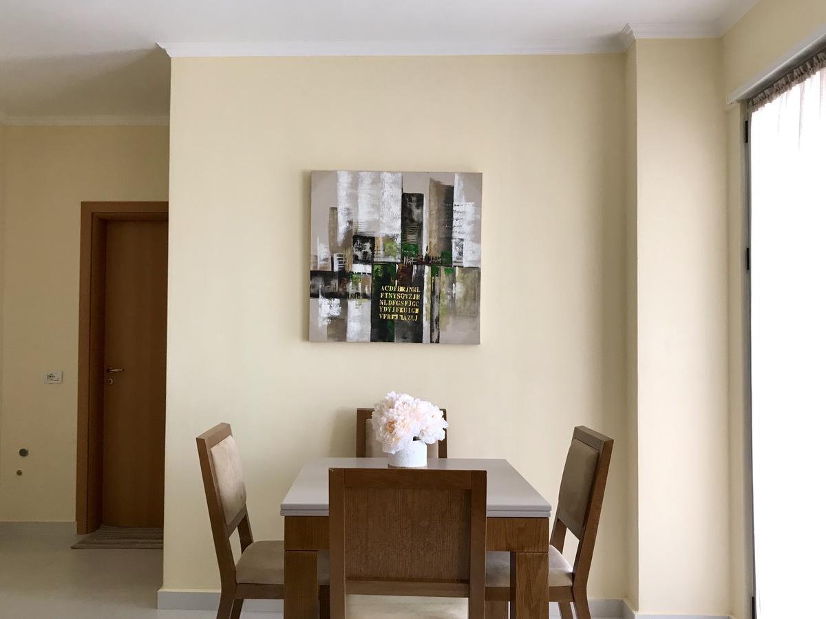 Eka Luxury Apartments ดูร์เรส ภายนอก รูปภาพ